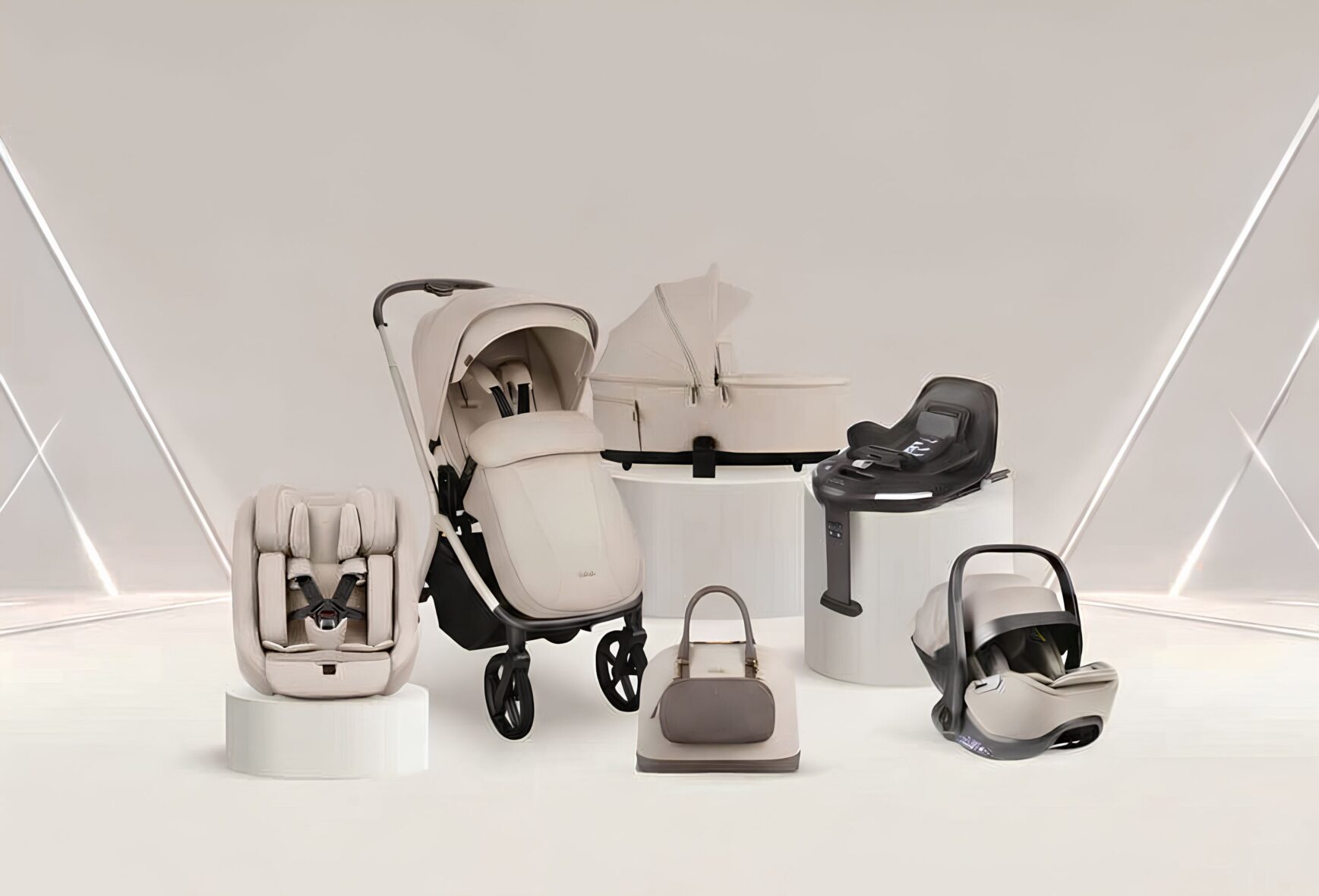 kikkaboo trio goya+ base 360º+cadeira auto seguinte
